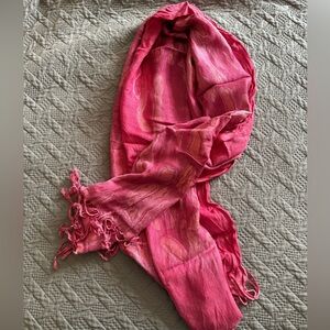 Pashminas, never used